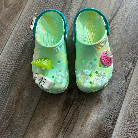 Crocs - Picture 6 of 9